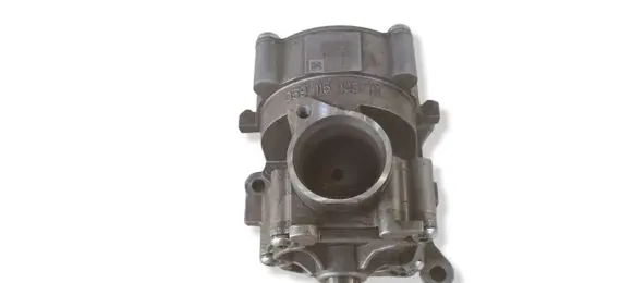 Volkswagen Touareg III Oil pump 059115103BC