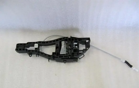 BMW 1 F20 F21 Front door exterior handle/bracket 7297749