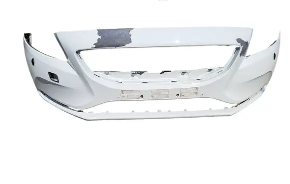 Volvo V40 Front bumper 31283732