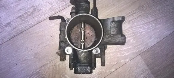 Subaru Legacy Throttle valve rt60370 rt60-370
