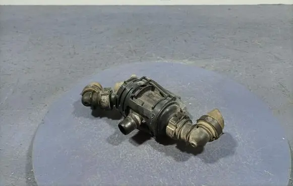Nissan King Cab, Navara Water pump 