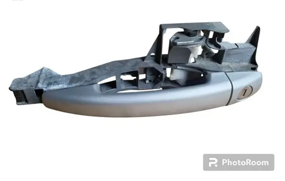 Peugeot 5008 Front door exterior handle 9684560080
