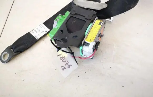 Toyota Auris 150 Front seatbelt 7321002220 73210-02220