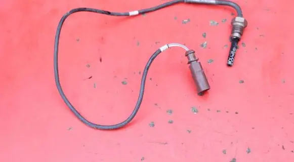 Volkswagen PASSAT B6 Sensor 03G906088