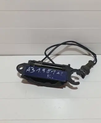 Audi A3 S3 8L Front door exterior handle 8D0837207A 4A0837205D