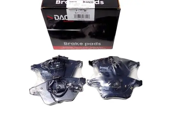Volvo V50 Brake pads (front) 324115