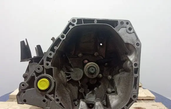 Manual 6 speed gearbox