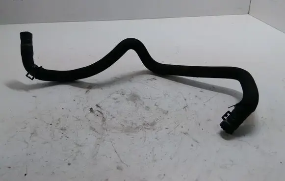 Audi A4 S4 B7 8E 8H Engine coolant pipe/hose