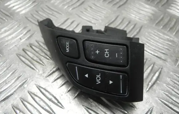 Multifunctional control switch/knob