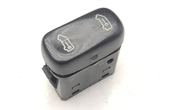 Mercedes-Benz Sprinter W901 W902 W903 W904 Central locking switch button 0055453607 32084103
