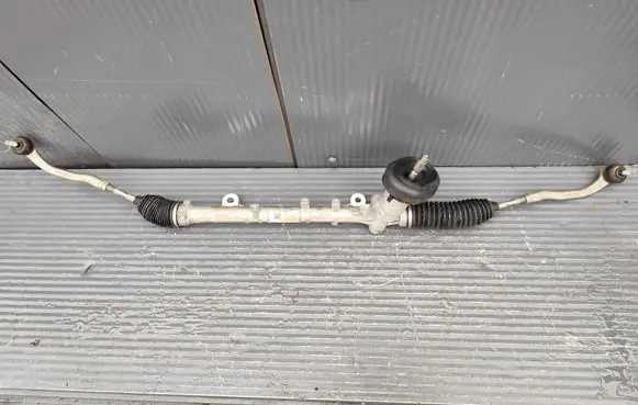 Dacia Sandero III Steering rack 490017750R