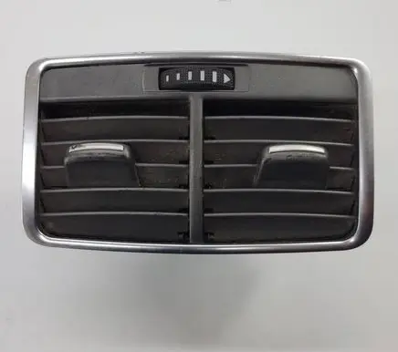 Audi A6 S6 C6 4F Rear air vent grill 4F0819203B