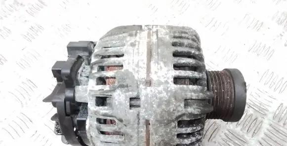 Volvo V70 Generator/alternator 30667787
