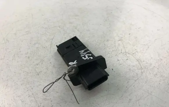 Nissan Qashqai Mass air flow meter 226807S000