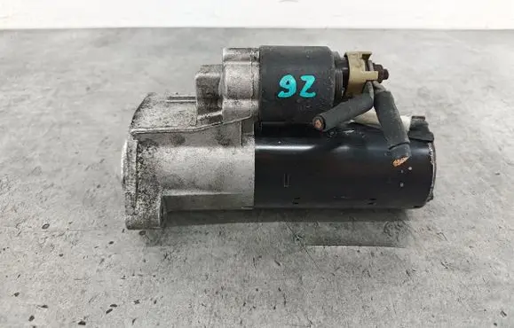 Volkswagen PASSAT B5.5 Starter motor 