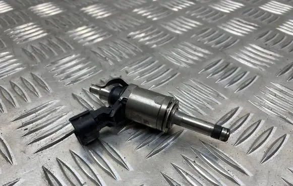 Ford Focus Fuel injector CM5EBB