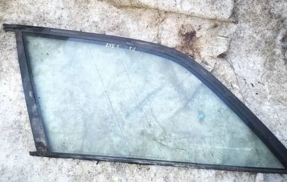BMW 5 E34 Rear side window as2