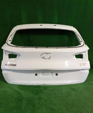 Hyundai i30 Truck tailgate 