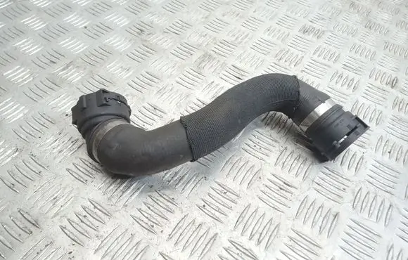 BMW 1 E81 E87 Engine coolant pipe/hose