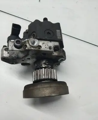 Audi A6 S6 C6 4F Fuel injection high pressure pump 0445010125 059130755J