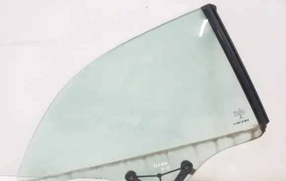 Mercedes-Benz E C207 W207 Rear side window A2076700410