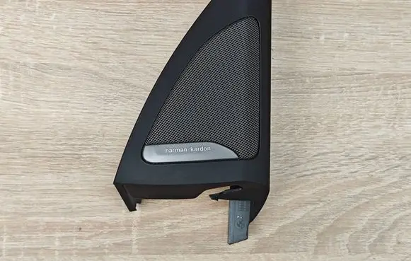 BMW X5 G05 Front door speaker 7445518