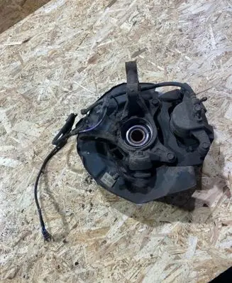 Lexus RX 330 - 350 - 400H Front wheel hub 999F66L