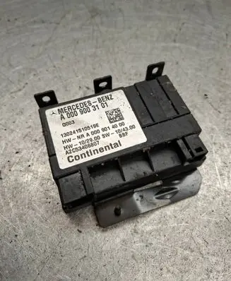 Mercedes-Benz Sprinter W906 Fuel injection pump control unit/module A0009003101 A2C53406807 A0009014000