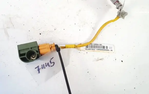 Chevrolet Epica Airbag deployment crash/impact sensor 96641828 5wk43628