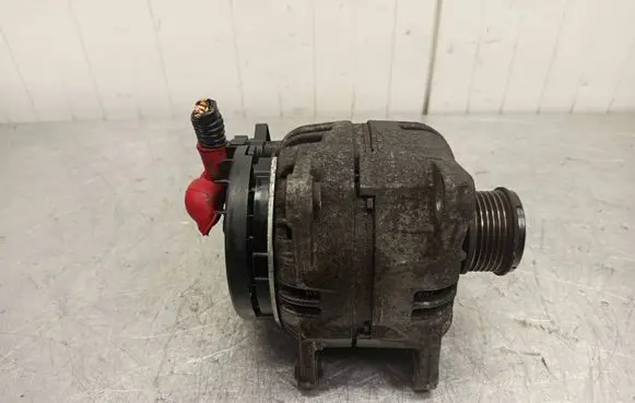 Nissan Qashqai Generator/alternator 0124525082 8200390667