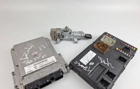 Ford Transit Engine control unit/module 8C1112A650DL 8C1T14A073BF