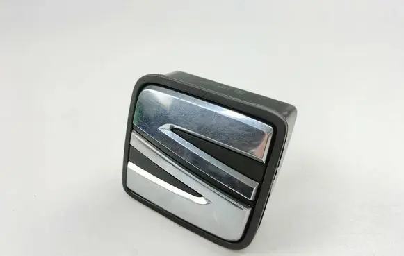 Seat Ibiza IV (6J,6P) Rear door exterior handle 6J0827565