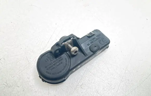 Citroen DS4 Tire pressure sensor 9673860880 2011DJ0762 14066511