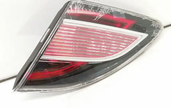 Mazda 6 Tailgate rear/tail lights GS1F513F0 13241055