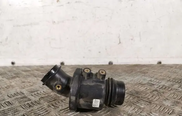 Infiniti Q50 Intake resonator A6511400987