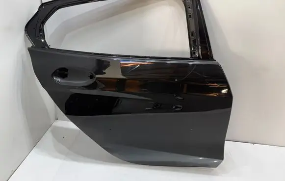 BMW 1 F40 Rear door 