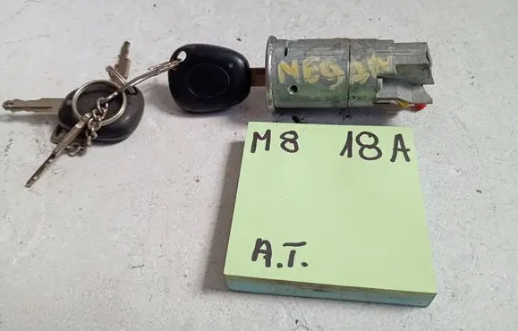 Renault Megane II Ignition lock 1212123
