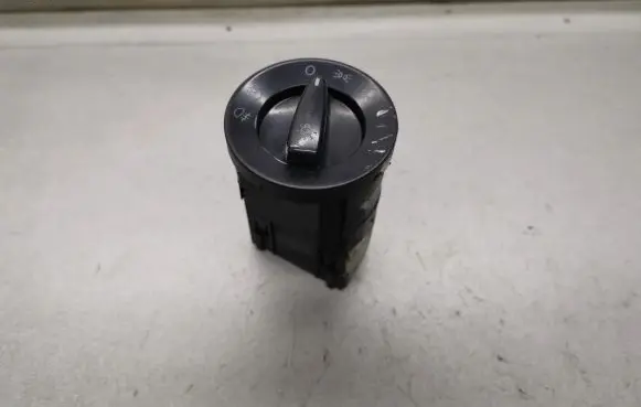 Ford Galaxy Light switch