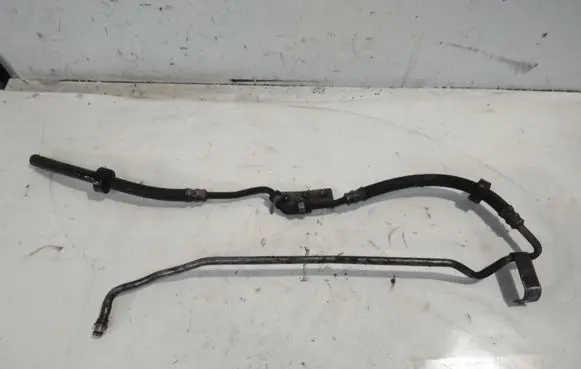 Mercedes-Benz C W203 Power steering hose/pipe/line