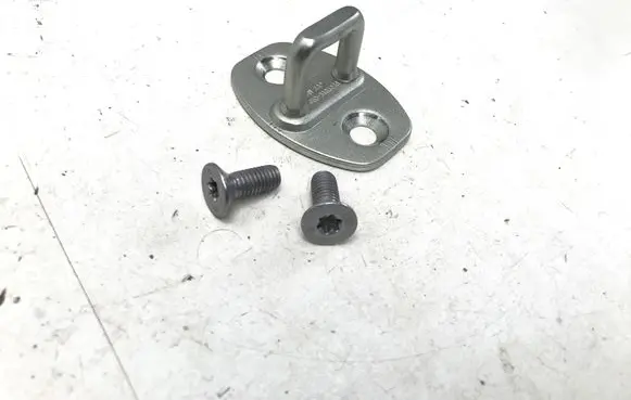 Chery 9/C9 Front door lock loop/hook striker J606105270