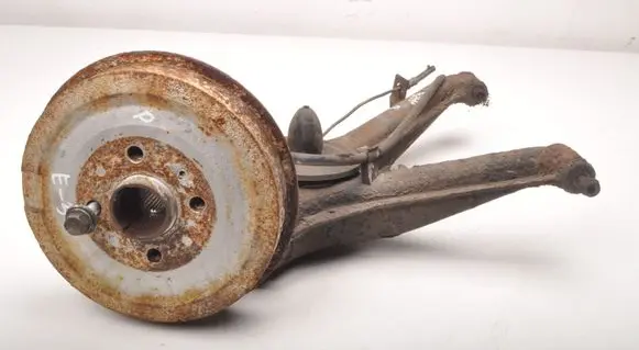 BMW 3 E30 Stub axle