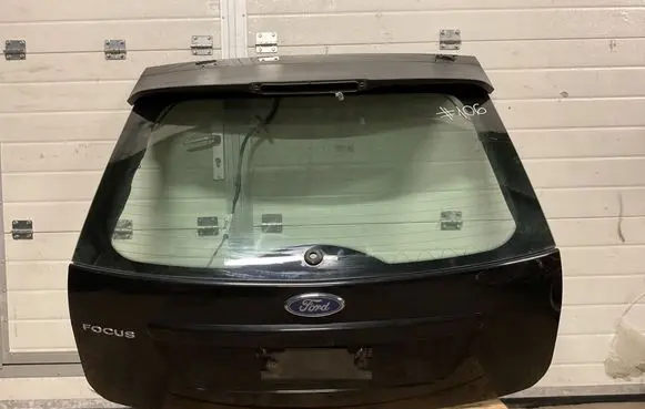 Ford Focus Tailgate/trunk/boot lid