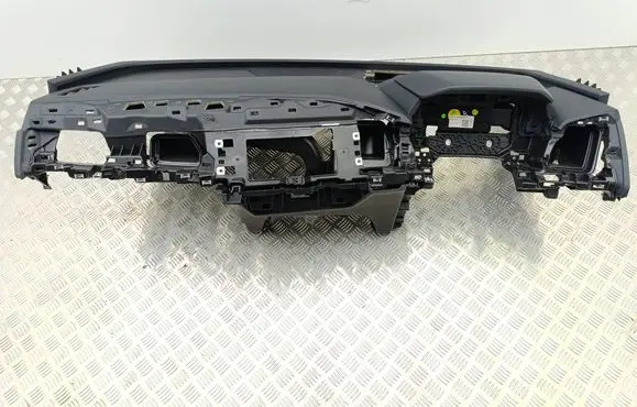 Audi Q4 Sportback e-tron Dashboard 89C857001A
