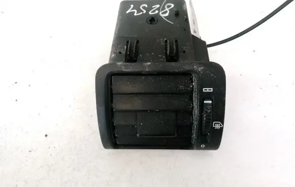 Mercedes-Benz ML W163 Dash center air vent grill A1638300154