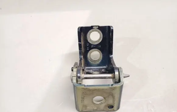 Rear door upper hinge
