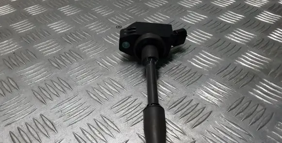 Toyota Yaris XP210 High voltage ignition coil 9091902277