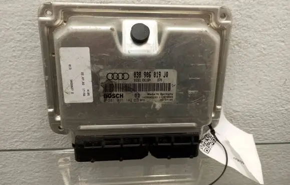 Audi A4 S4 B6 8E 8H Engine control unit/module 038906019JQ 1039S00655 0281011142