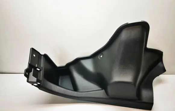 Trunk/boot side trim panel