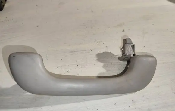 Renault Laguna II Front interior roof grab handle 8200000099