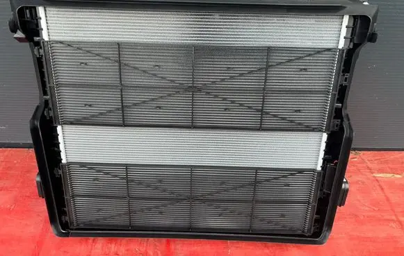 BMW 7 G70 Radiator set 5A18809 9846117